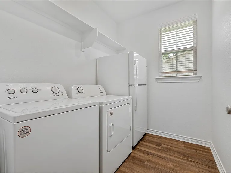 1220 Neal Pickett Dr — Photo 13