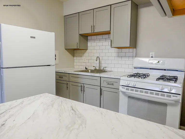LongView Apartments — Photo 53