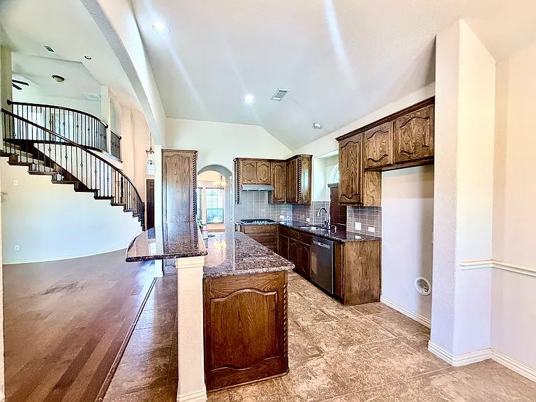 1701 Creosote Dr — Photo 4