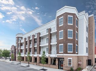 24 Mechanic St #208, Red Bank, NJ 07701