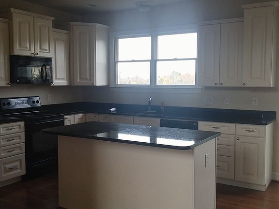 5th image of 11402 Sunny View Ct