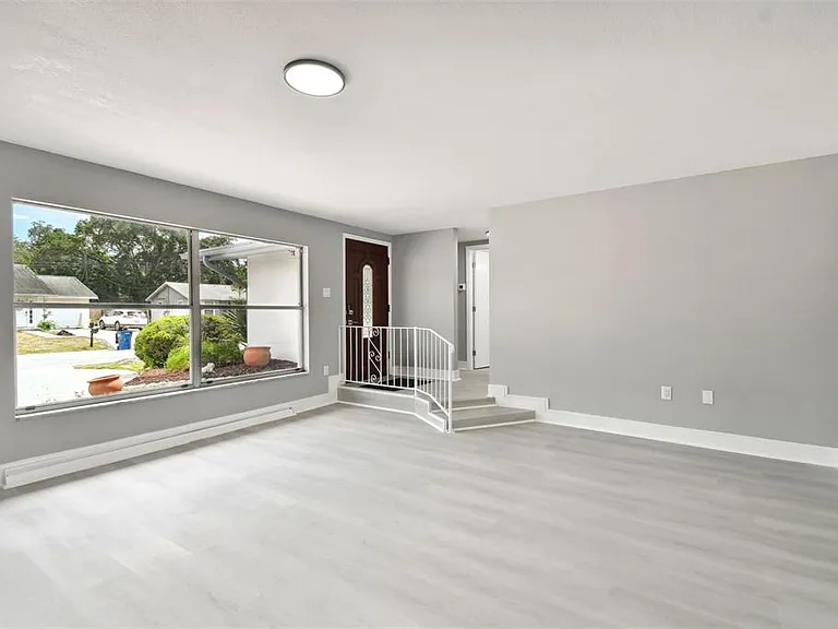 4411 3rd Ave E — Photo 5