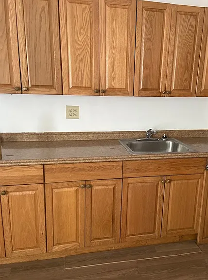 1536 Harford Square Dr — Photo 2