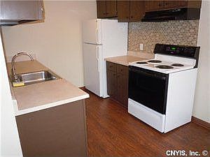 2nd image of 255 Watertree Dr #255