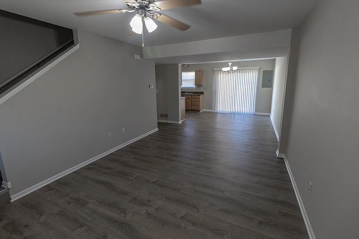 Building Photo - 4012-4014 Arctic Fox Dr