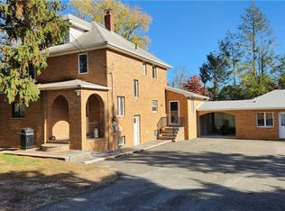 312 N Middletown Rd, Nanuet, NY 10954