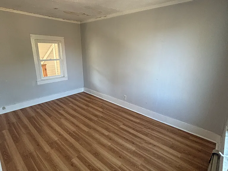 130 Elm St #12 — Photo 7