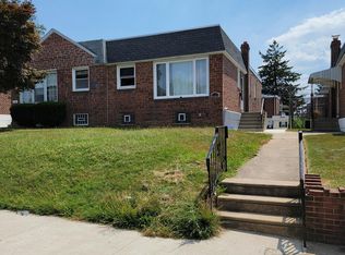 2126 Faunce St, Philadelphia, PA 19152
