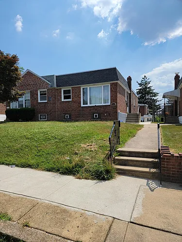 2126 Faunce St Photo 1 2126 Faunce St Photo 1