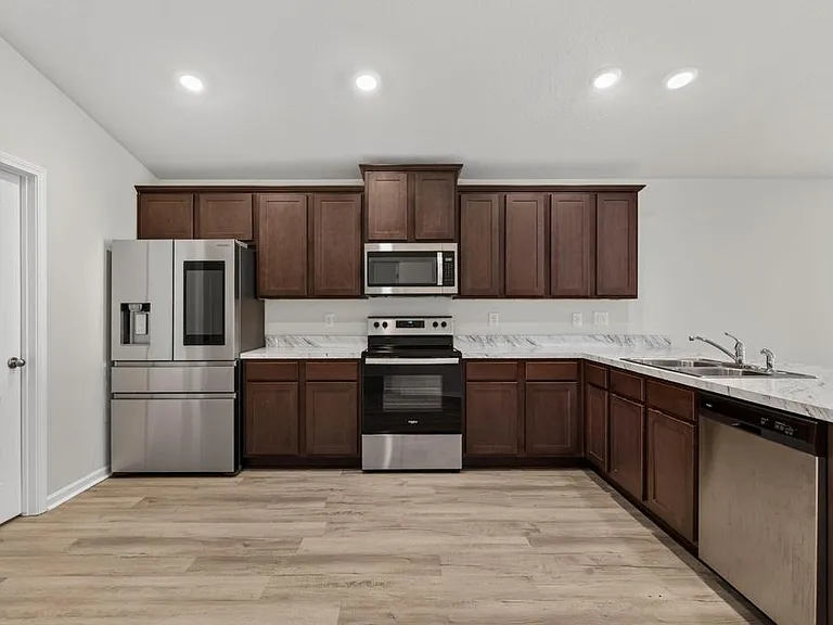 8076 Dancing Fox St — Photo 3