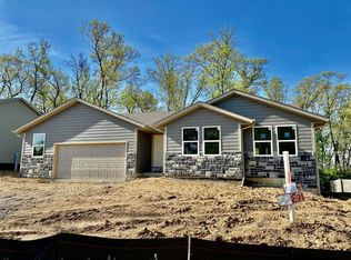 4456 Deer Valley Close, Belvidere, IL 61008