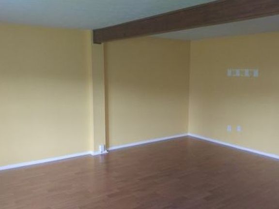 3rd image of 255 Shady Ridge Dr