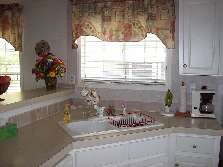 2100 Kings Hwy #426 — Photo 17