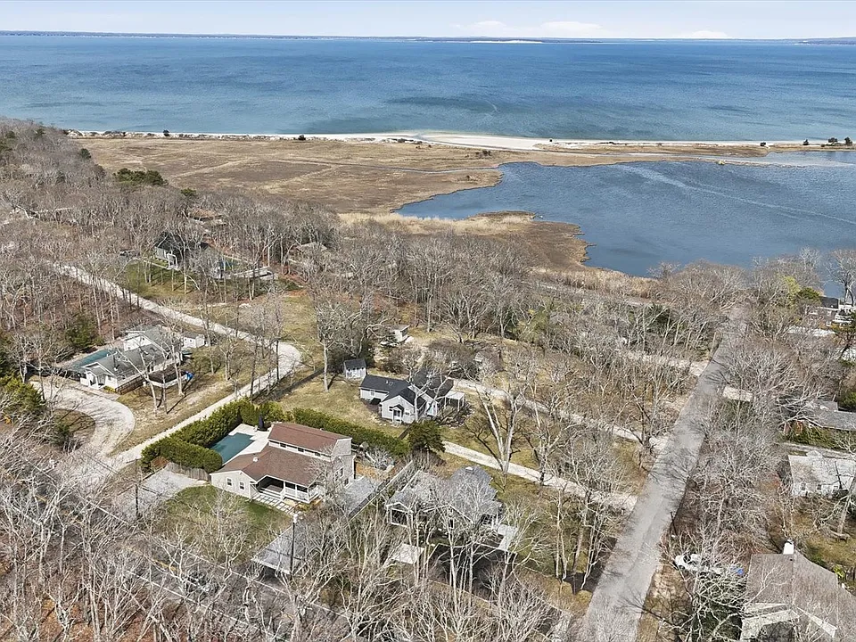 28 Red Creek Rd
