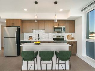 2701 Rockefeller Ave #706, Everett, WA 98201