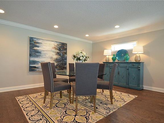 3rd image of 4523 W Beachway Dr