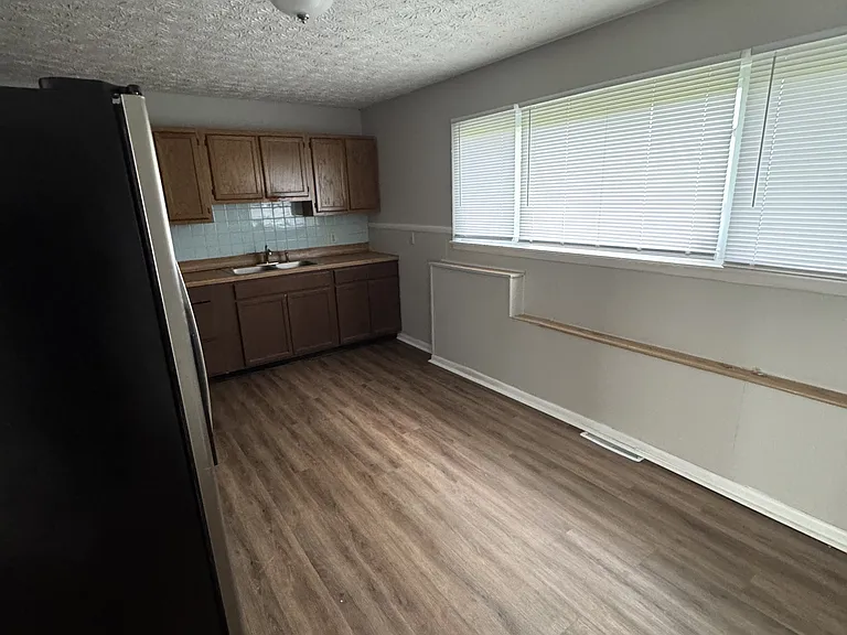 4030 N Catherwood Ave #1 — Photo 7