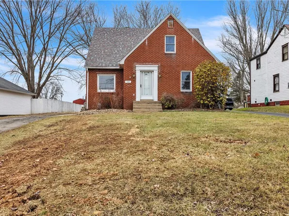 122 Nemacolin Rd, Carmichaels, PA 15320