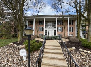 77 Atterbury Blvd APT 313, Hudson, OH 44236