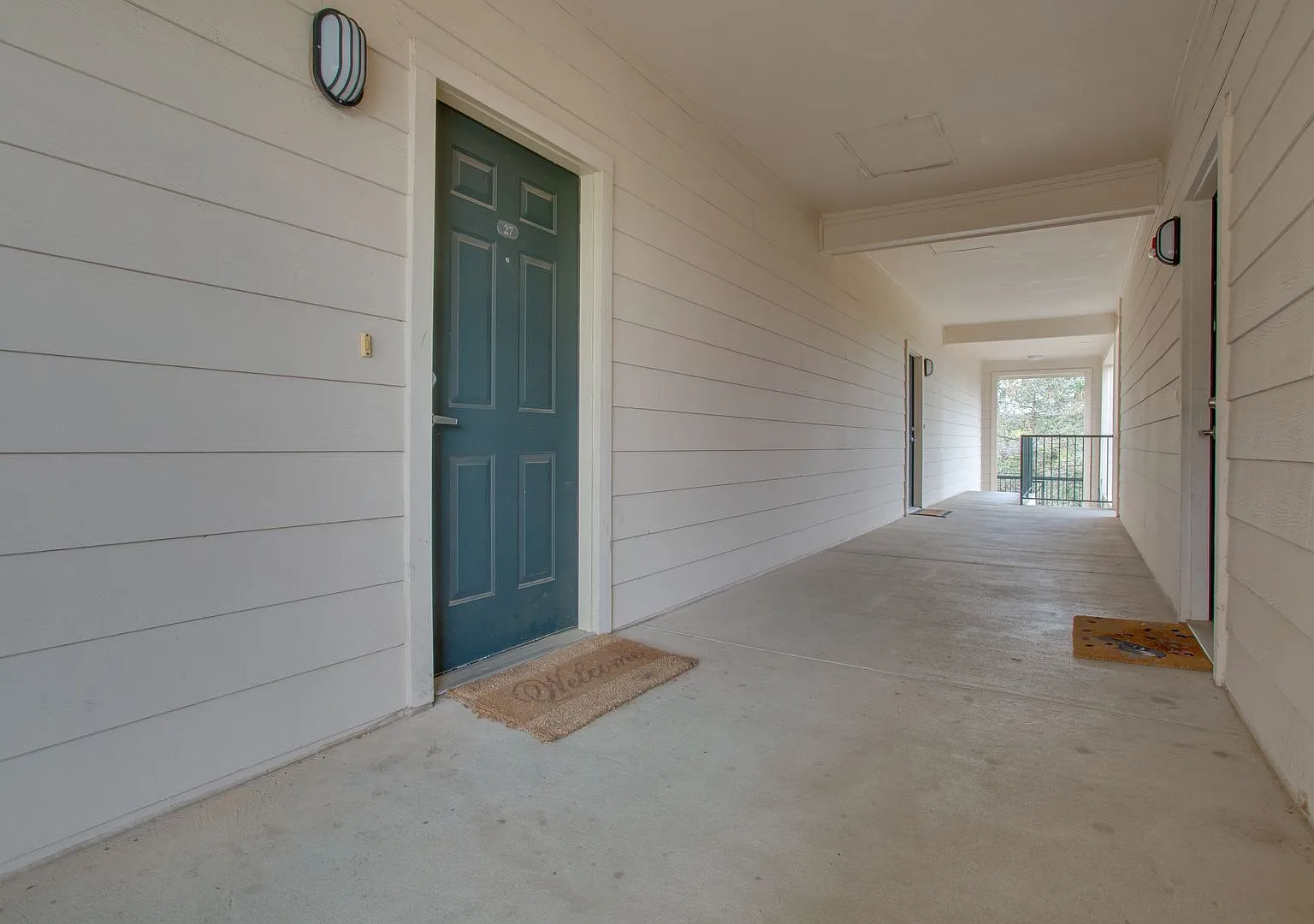 2209 Hancock Drive Unit #27 — Photo 4