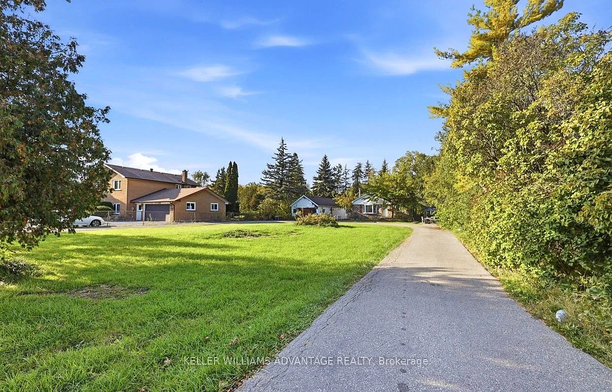 3 bed, $3,000 — Photo 2