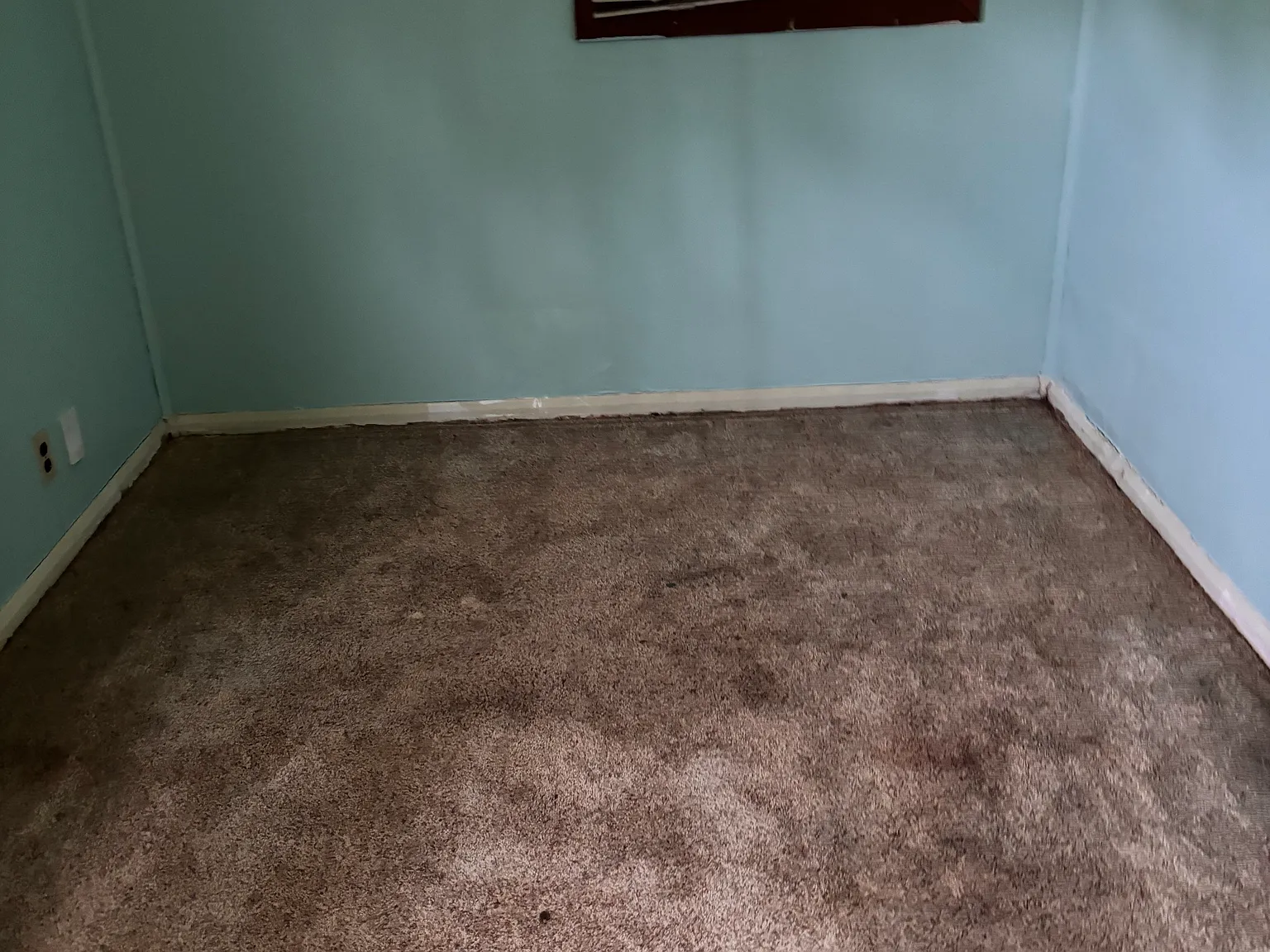 1326 Roselawn Ave — Photo 3