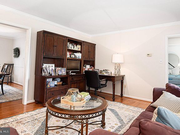 5th image of 1300 London Ct