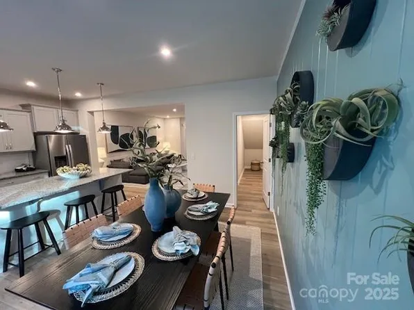 276 Laura Elizabeth Ln, Clover, SC 29710