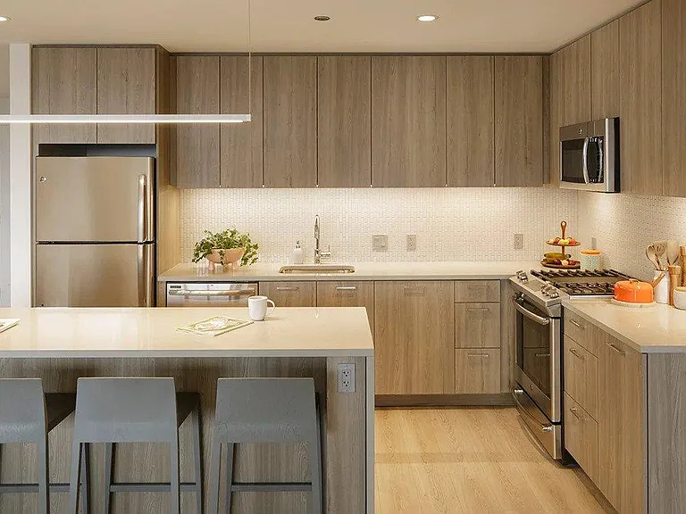 5501 S. Cornell — Photo 1