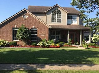 3028 Town Branch Rd, Lexington, KY 40511