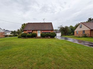 8225 Rutherford Ave, Oak Lawn, IL 60459