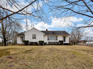 935 Coonpath Rd NW, Lancaster, OH 43130