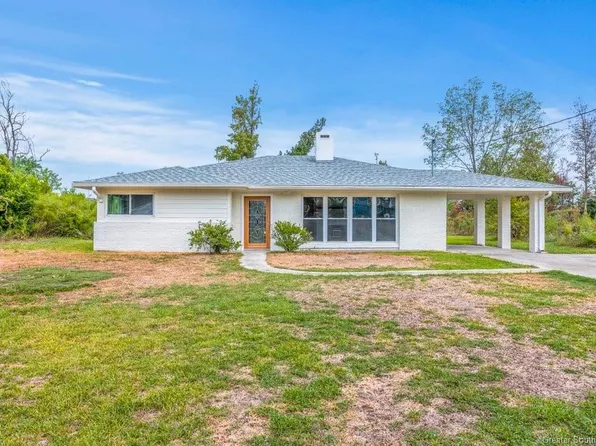 63 Horseshoe Ln, Sulphur, LA 70663