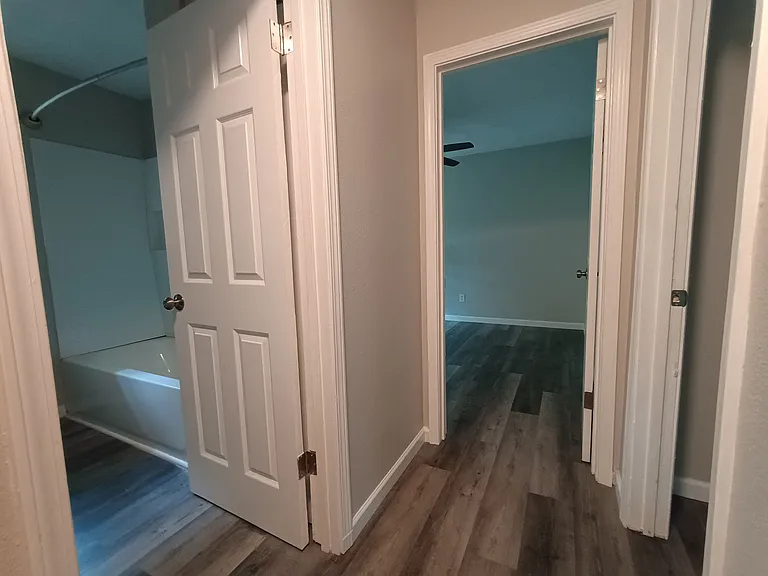 1202 E Walford Dr #11 — Photo 12