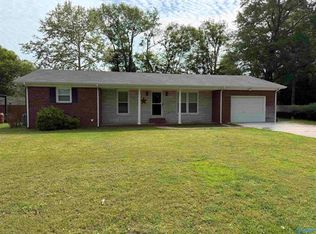 2706 Lake Ave SE, Decatur, AL 35603