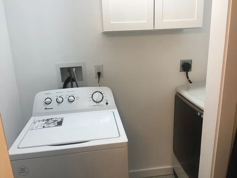352 Jago St #4 — Photo 7