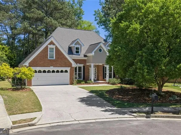 5230 Wickershire Dr, Peachtree Corners, GA 30092