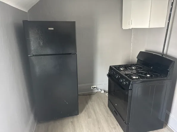 2180 W 83rd St Unit 2, Cleveland, OH 44102