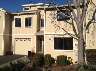 11 Acorn Cir, Petaluma, CA 94952