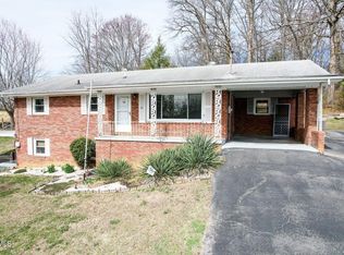 1811 Old Tusculum Rd, Greeneville, TN 37745