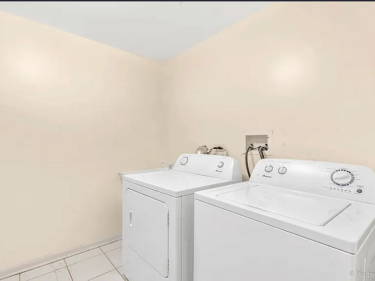 1534 N Hudson Ave #1N — Photo 9