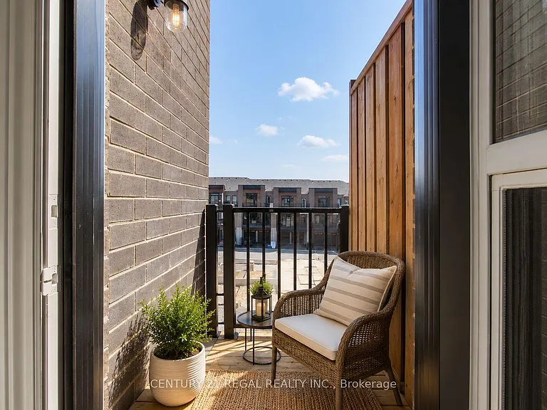 30 Gunton St — Photo 18