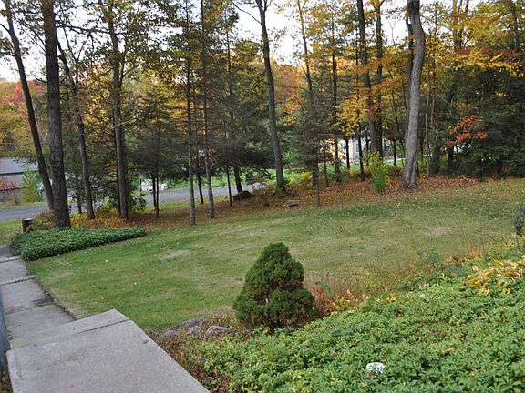 5th image of 3302 Woodland Dr