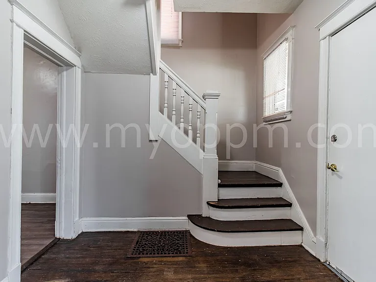 120 N 40th St — Photo 4