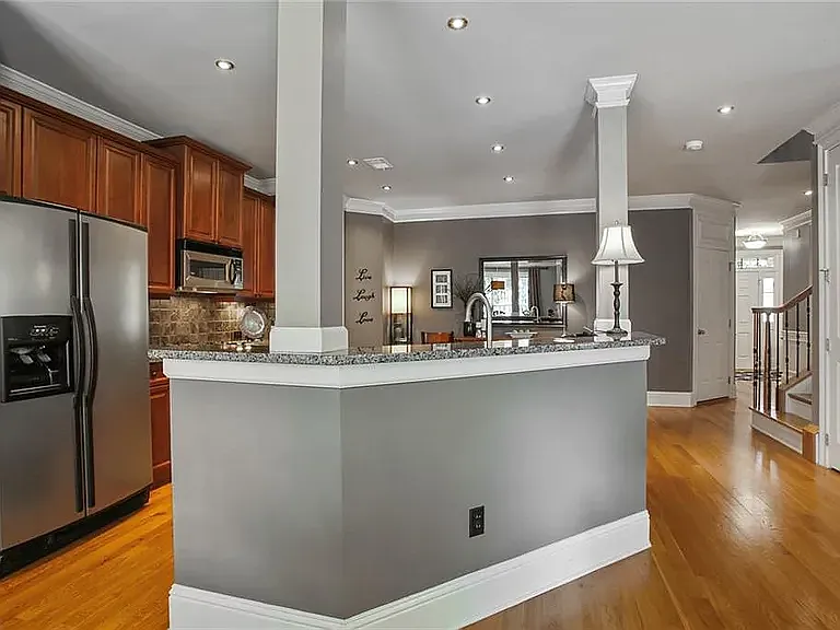 10297 Midway Ave — Photo 11