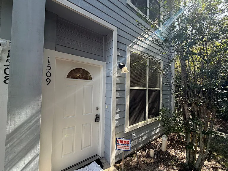 3880 SW 20th Ave #1509 — Photo 3