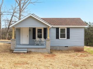 350 Ford St, Eden, NC 27288