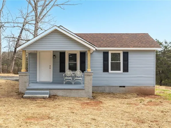 350 Ford St, Eden, NC 27288