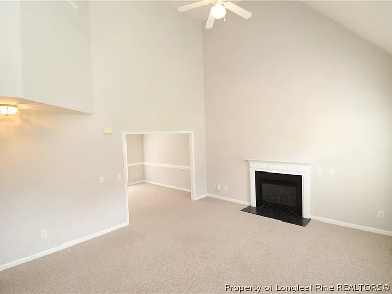 510 Wheeling Cir — Photo 2