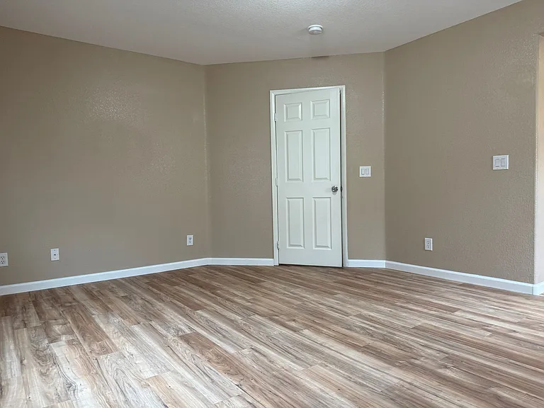 9070 Vintage Wine Ave — Photo 23